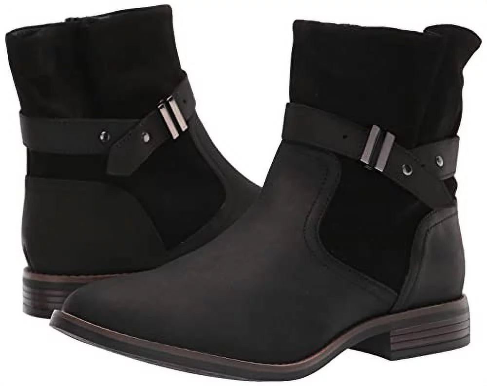 Clarks Women's Camzin Sizetrap Fashion Boot, Black, 5