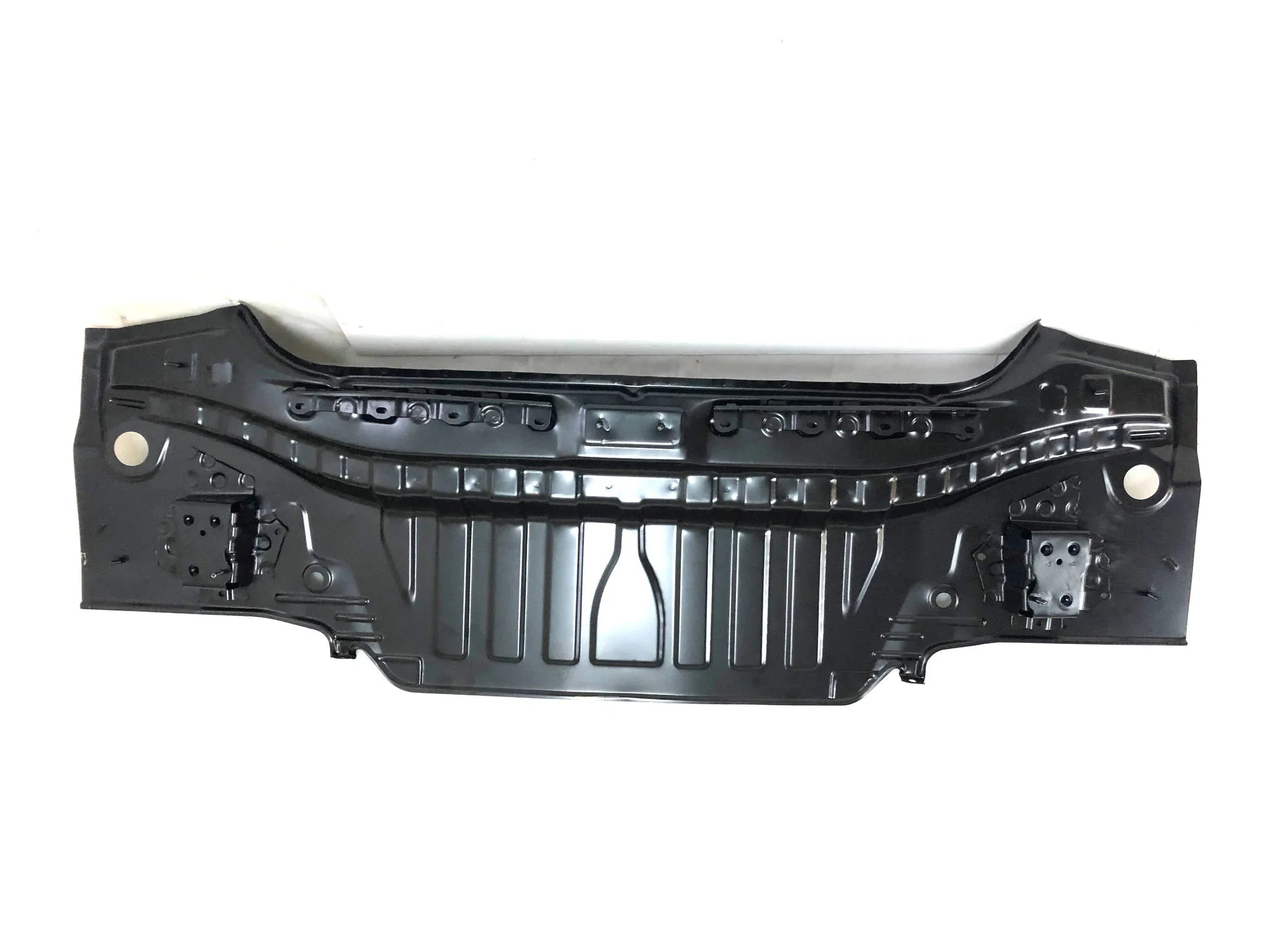 2018 2019 2020 2021 2022 Compatible with Toyota Camry Rear Trunk Body Lower Panel
