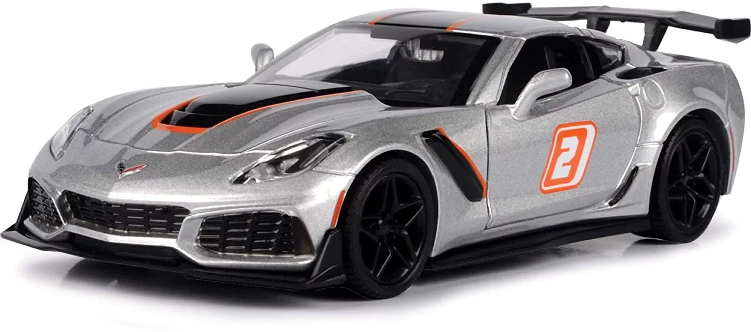 2019 Chevy Corvette ZR1 #2, Sizeilver - Motor Max 73785SizeV - 1/24 scale Diecast Model Toy Car