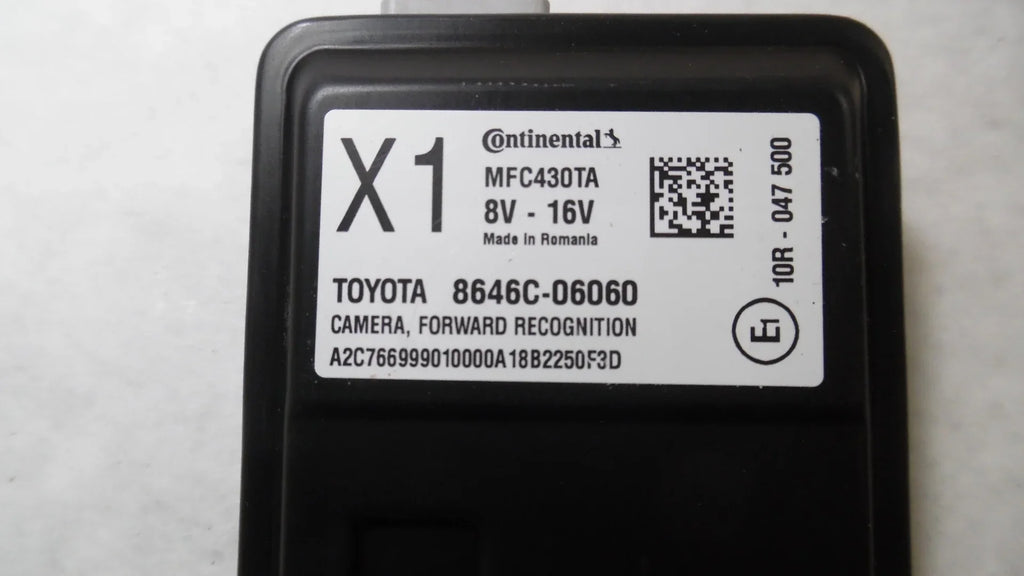 Pre-Owned 2019 Toyota Camry Front View Lane Departure Warning Camera 8646C-06060 OEM (Good)