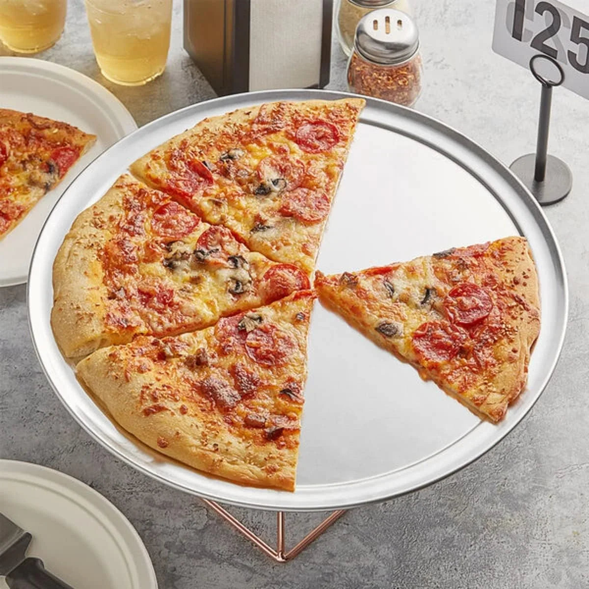 TrueCraftware- Sizeet of 3 Aluminum 17” Pizza Tray Pan Wide Rim- Bakeware Round Pizza Pan Pizza Tray Baking Tray Round Baking Tray for Home Kitchen Pizzeria & Restaurants