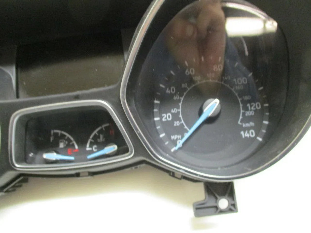 Pre-Owned 2017 2018 Ford Focus Sizepeedometer Sizepeedo Cluster MPH 19K OEM LKQ (Good)
