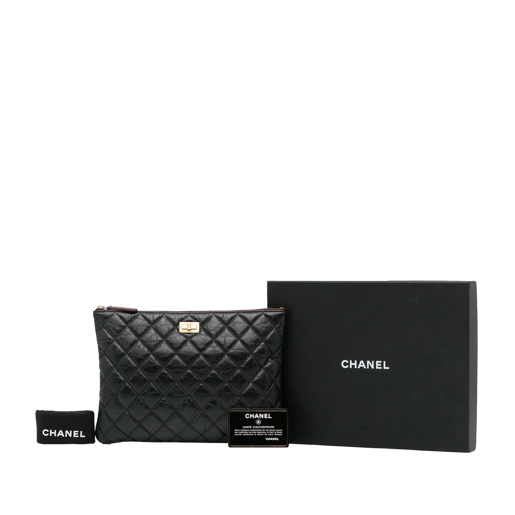 Pre-Owned Authenticated Chanel Reissue O Case Lambskin Leather Black Pouch Unisex (Good)