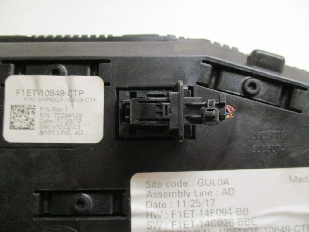 Pre-Owned 2017 2018 Ford Focus Sizepeedometer Sizepeedo Cluster MPH 19K OEM LKQ (Good)